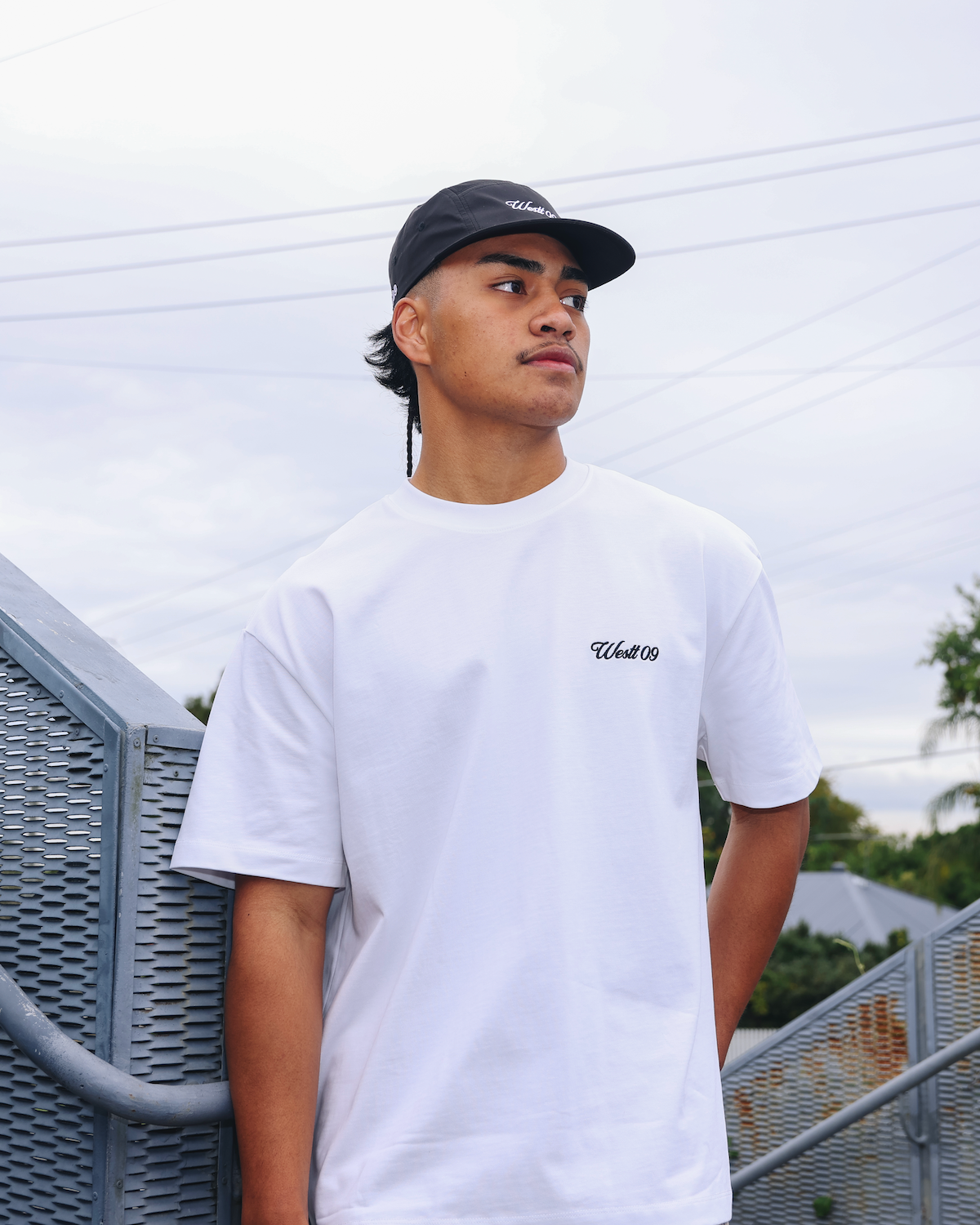 Simple Life - White